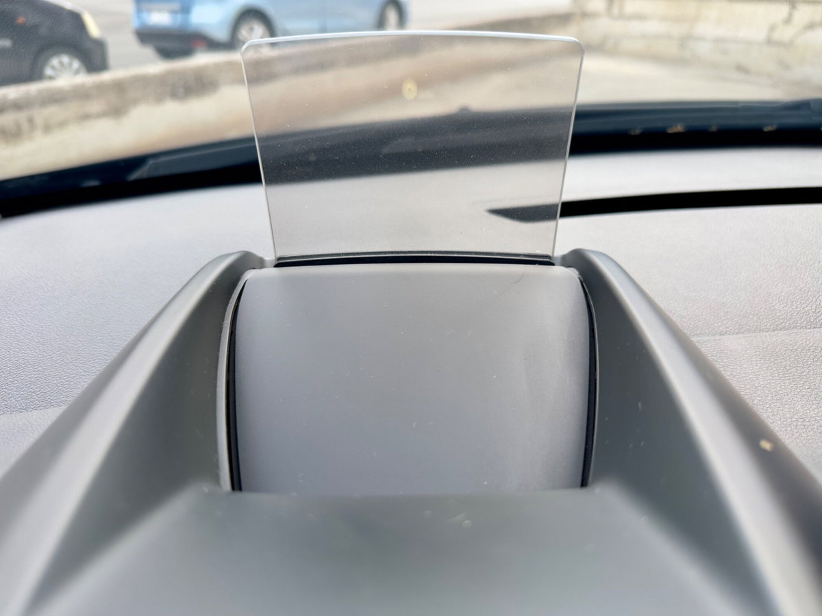 Peugeot 3008 1.6 HDi 115CV Allure (13)