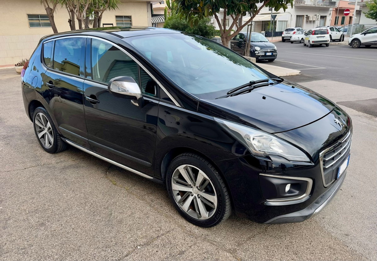 Peugeot 3008 1.6 HDi 115CV Allure (3)
