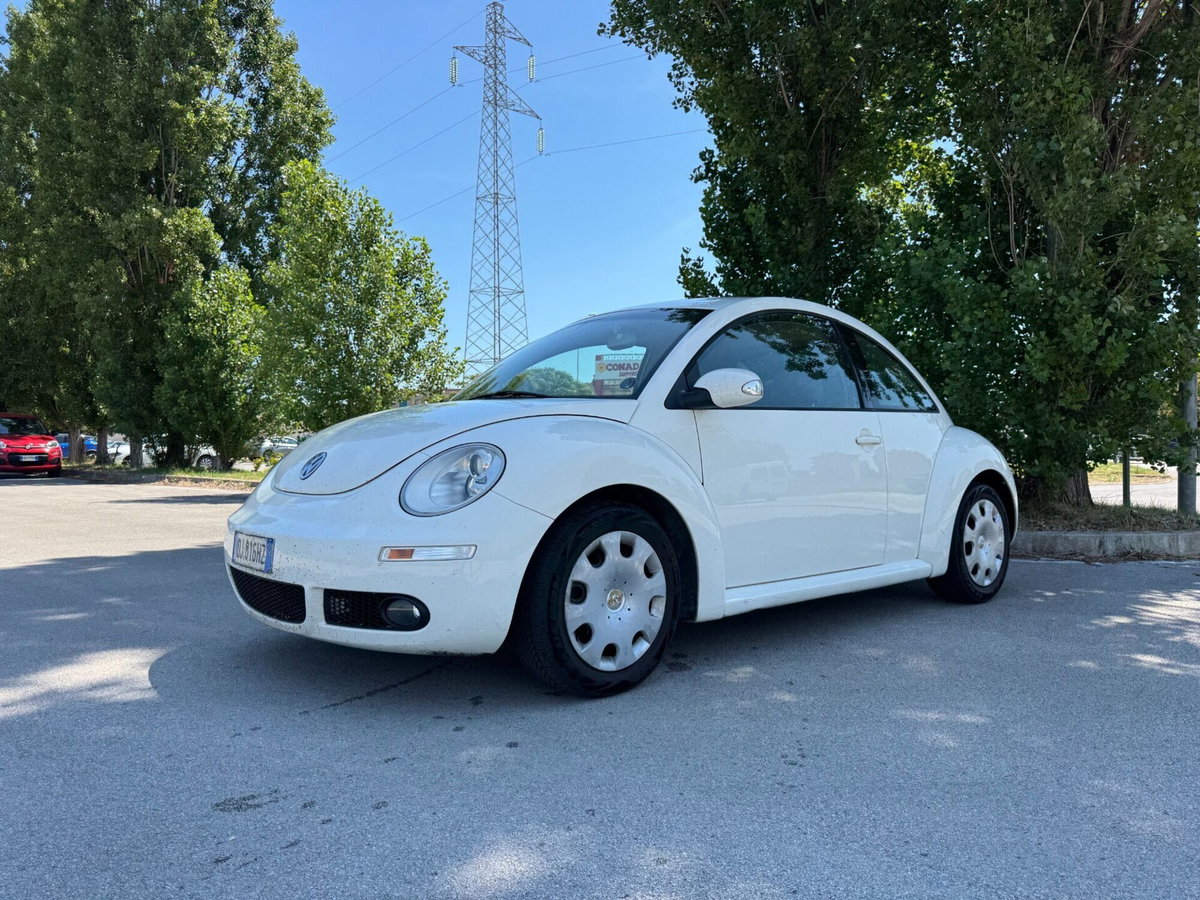 Volkswagen New Beetle 1.6