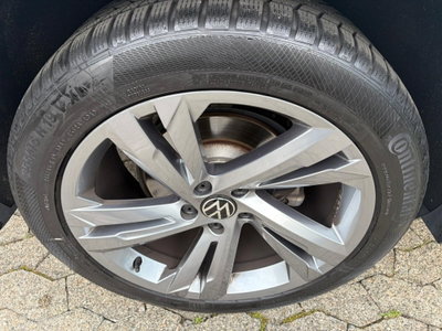 Volkswagen Tiguan 2.0 TDI 150 CV SCR DSG 4MOTION R-Line (14)