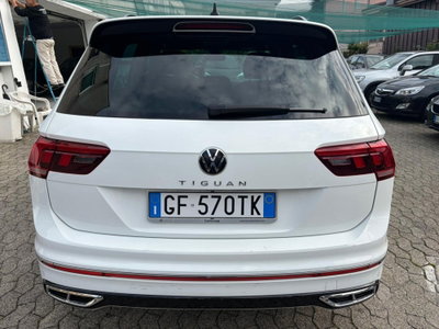 Volkswagen Tiguan 2.0 TDI 150 CV SCR DSG 4MOTION R-Line (5)