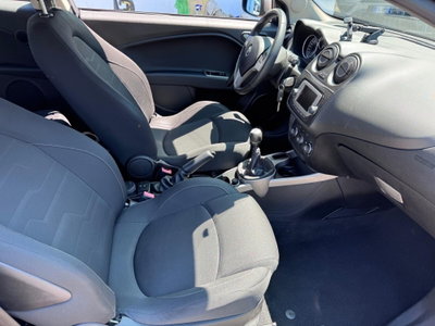 Alfa Romeo MiTo 1.4 78 CV 8V S&S Distinctive (10)