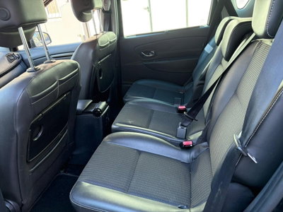 Renault Scenic E-Tech Electric XMod 1.5 dCi 110CV EDC Wave (9)