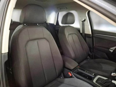 Audi Q3 35 TDI quattro S tronic Business Advanced (10)