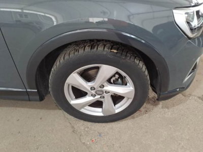 Audi Q3 35 TDI quattro S tronic Business Advanced (12)