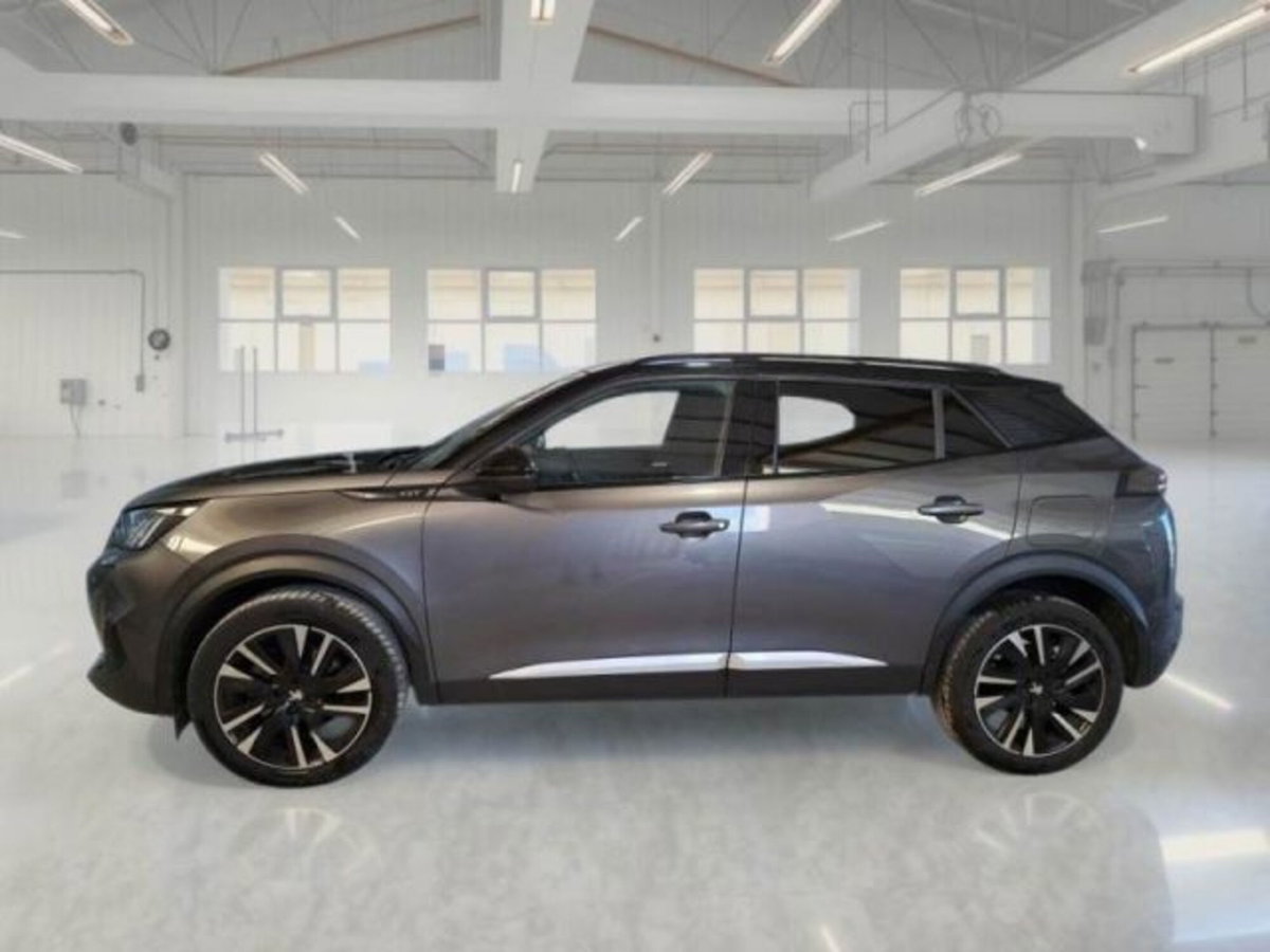 Peugeot 2008 PureTech 155 S&S EAT8 GT Pack (8)