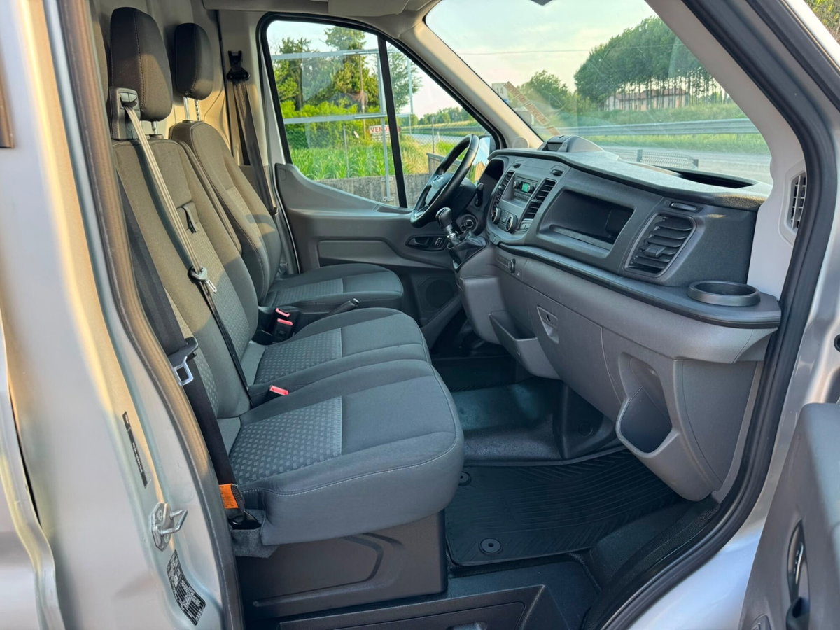 Ford Transit Furgone 350 2.0TDCi EcoBlue 4WD 130 PL-TM Furgone Entry (18)