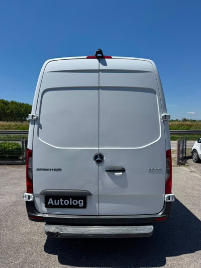 Mercedes-Benz Sprinter F37/35 311 CDI RWD TA Furgone (4)