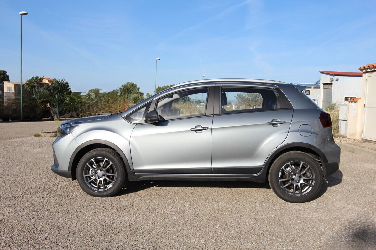 Emc Quattro Quattro 1.5 103cv cvt (5)