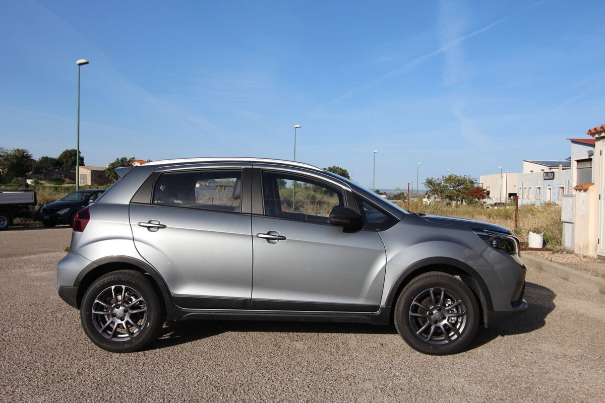 Emc Quattro Quattro 1.5 103cv cvt (6)