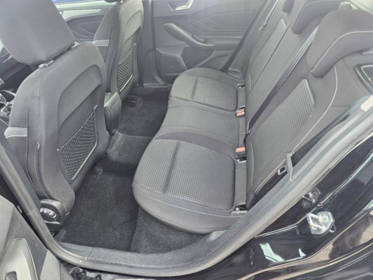 Ford Focus Station Wagon 1.5 EcoBlue 120 CV automatico SW Business (16)