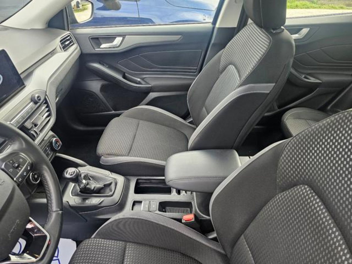 Ford Focus Station Wagon 1.5 EcoBlue 120 CV automatico SW Business (9)