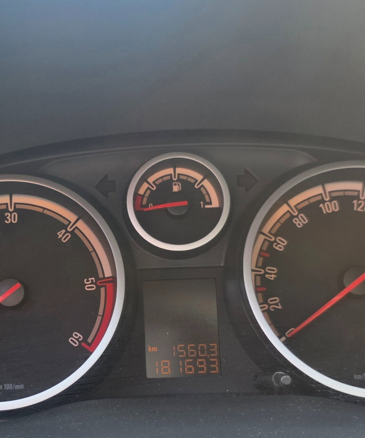 Opel Corsa 1.3 CDTI 95CV F.AP. 3 porte Edition (10)