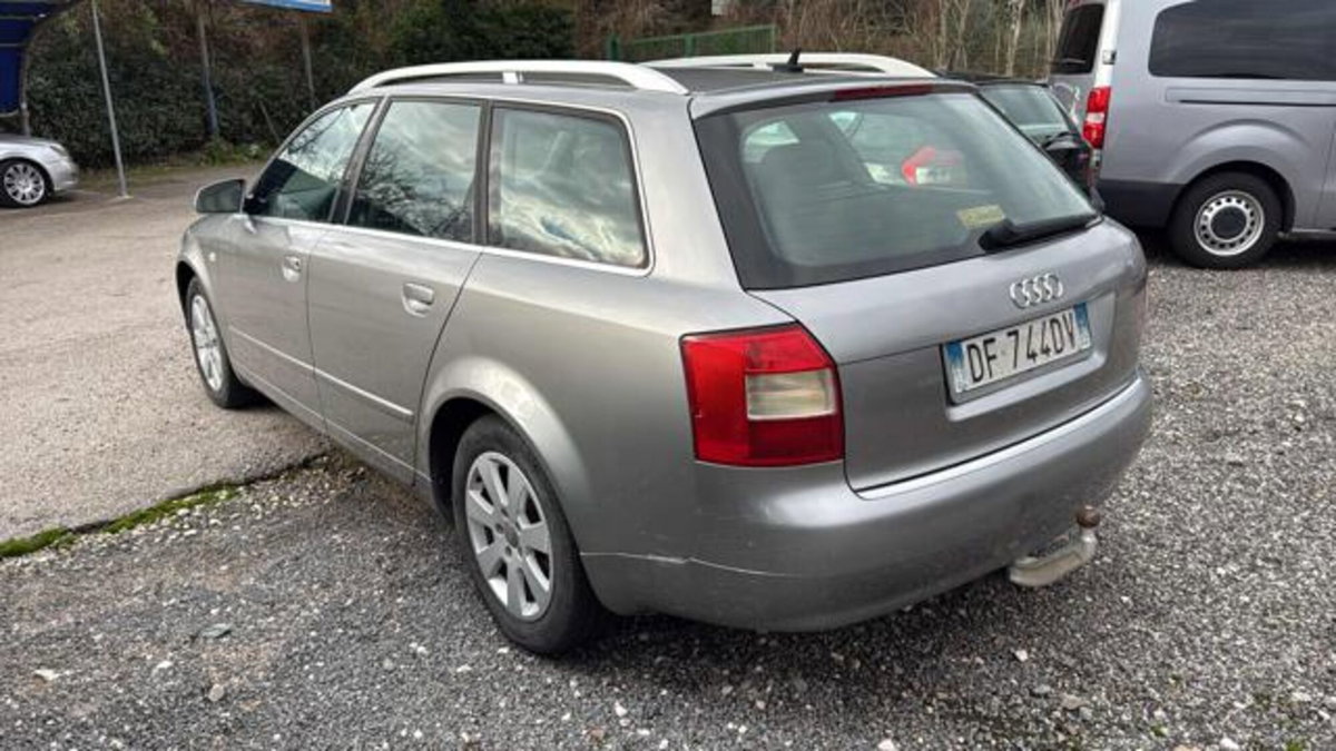 Audi A4 Avant 1.9 TDI/130 CV cat (7)