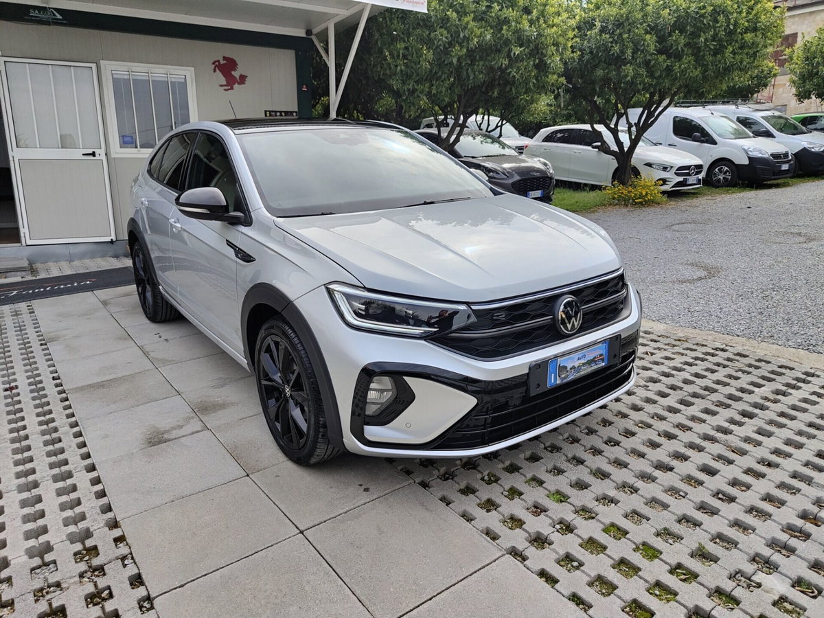 Volkswagen Taigo 1.5 tsi R-Line 150cv dsg (2)