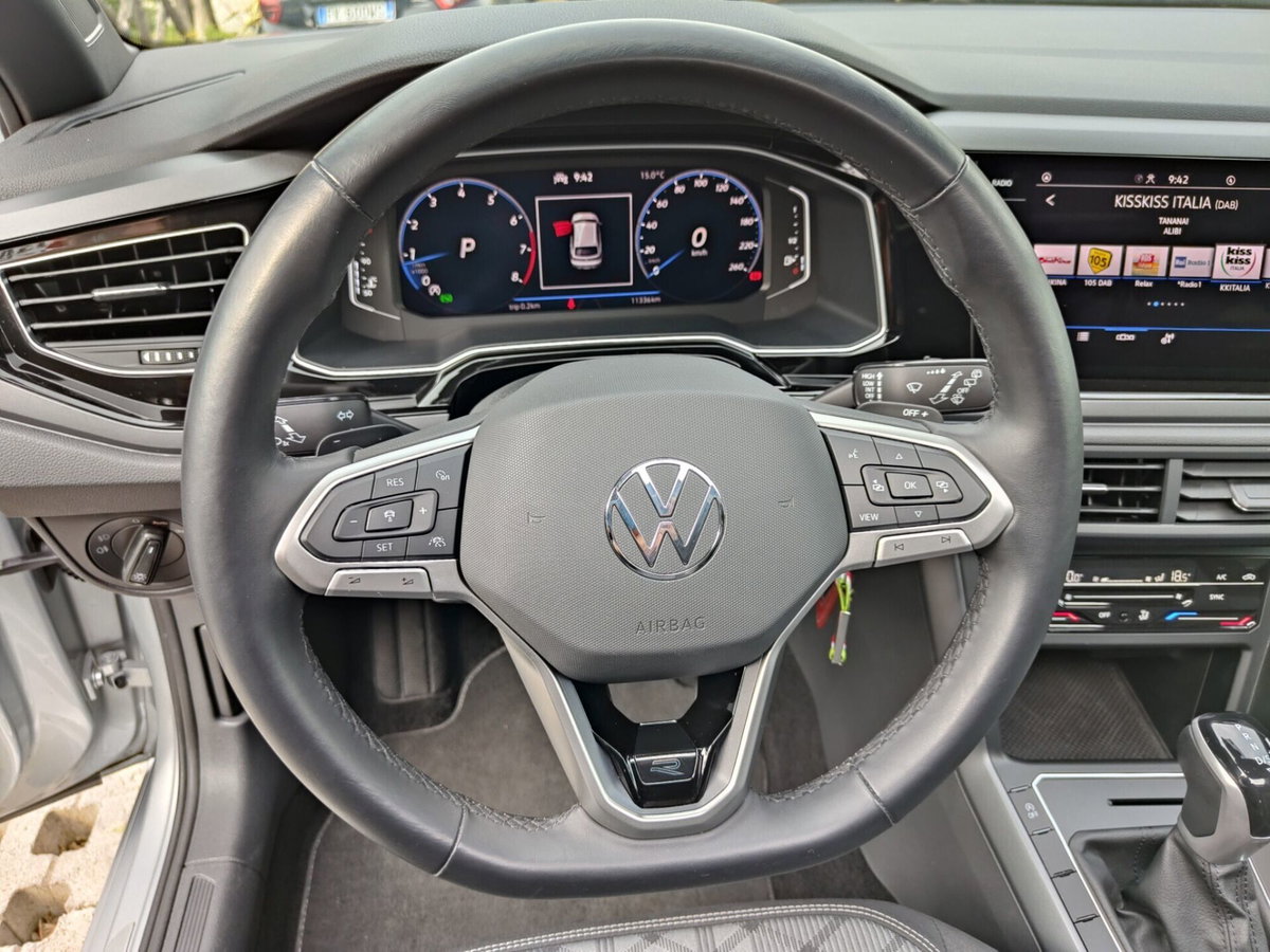 Volkswagen Taigo 1.5 tsi R-Line 150cv dsg (20)