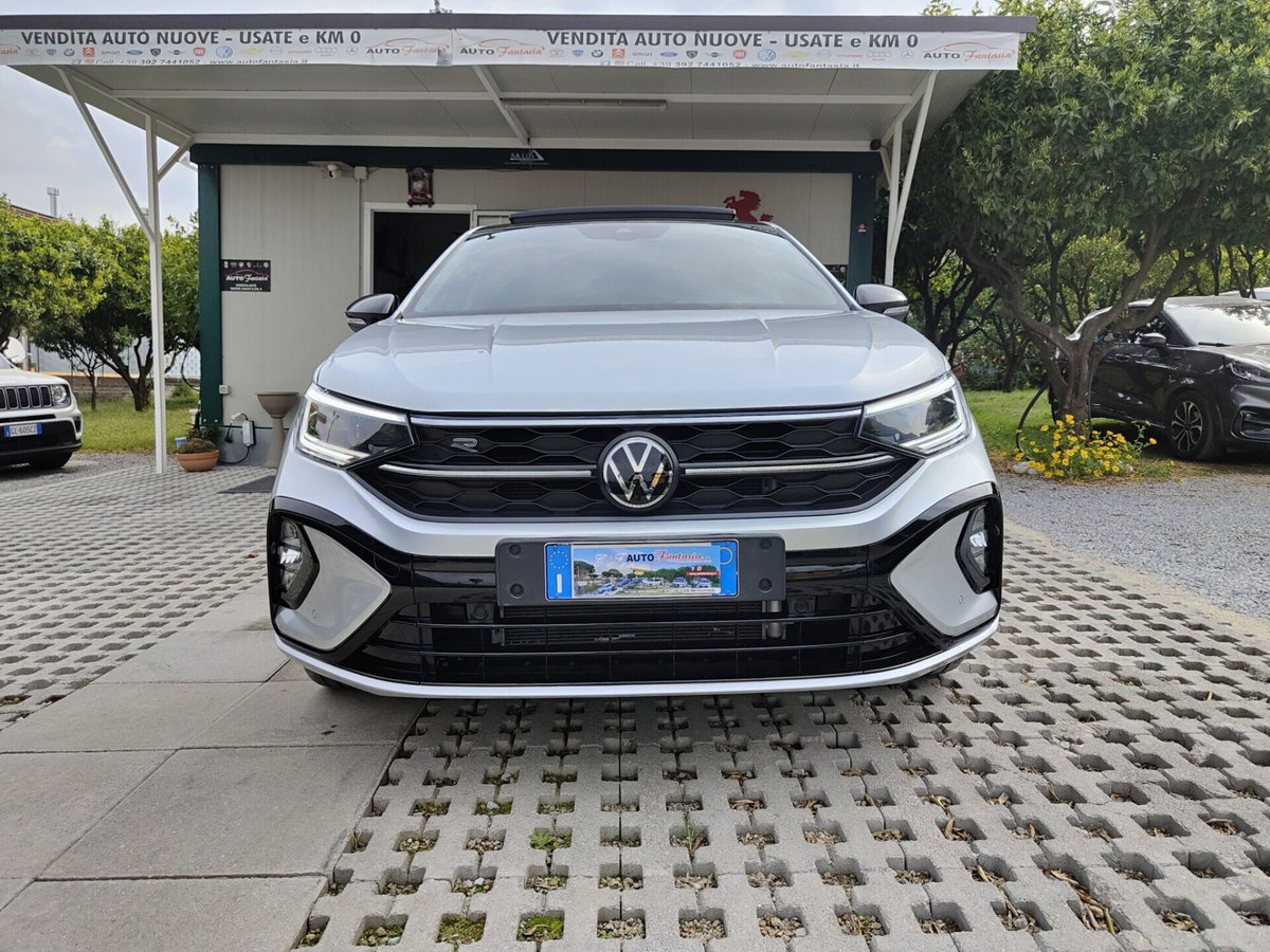 Volkswagen Taigo 1.5 tsi R-Line 150cv dsg (3)