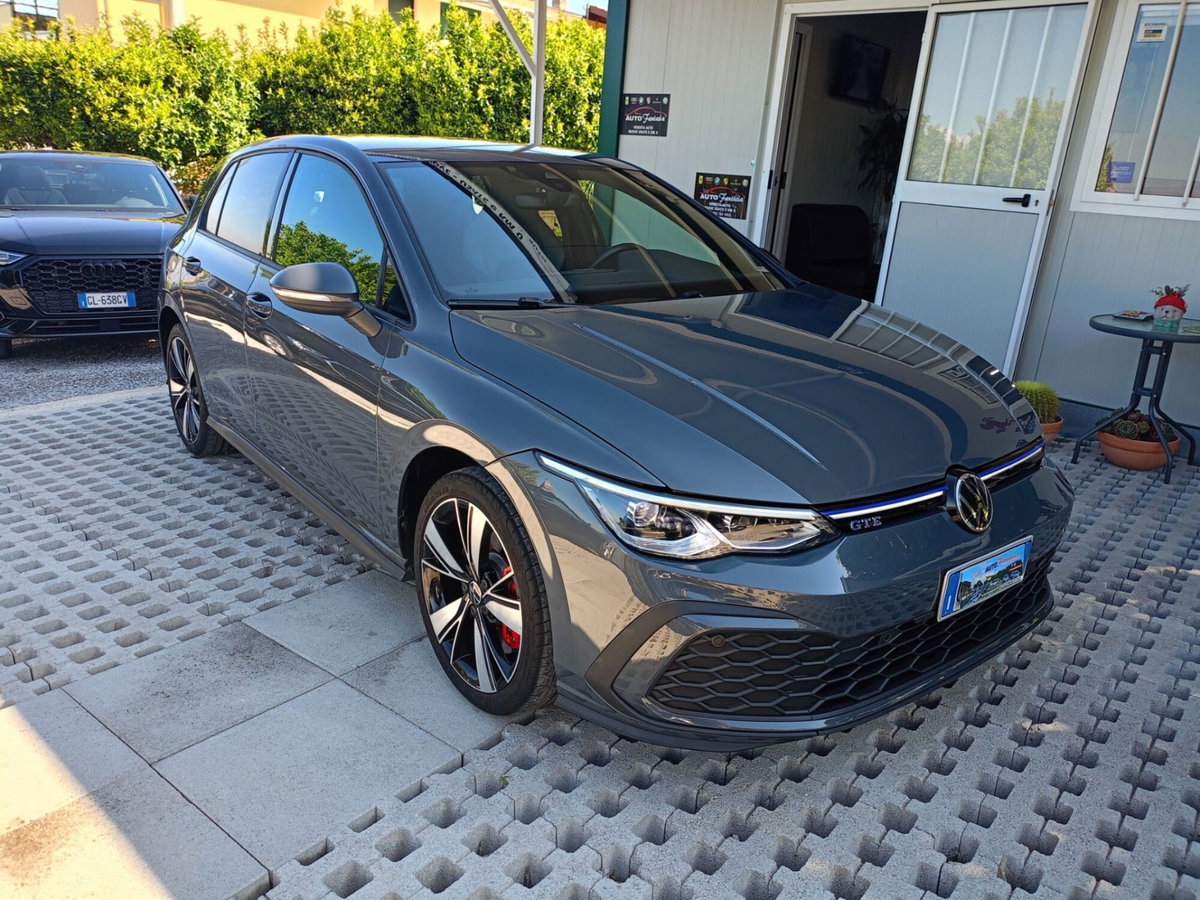 Volkswagen Golf 1.4 GTE DSG Plug-In Hybrid (3)