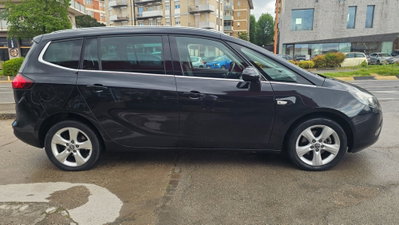 Opel Zafira Tourer 1.6 Turbo EcoM 150CV Cosmo (3)