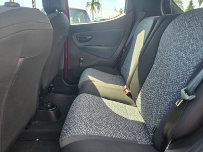Lancia Ypsilon 1.0 FireFly 5 porte S&S Hybrid Ecochic A. Ferretti (17)