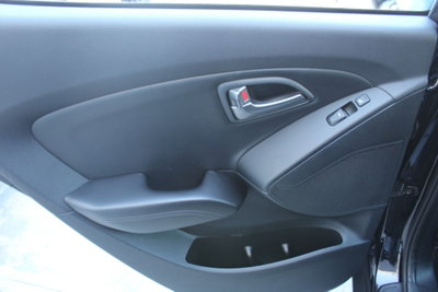 Hyundai ix35 1.7 CRDi 2WD Xpossible (12)