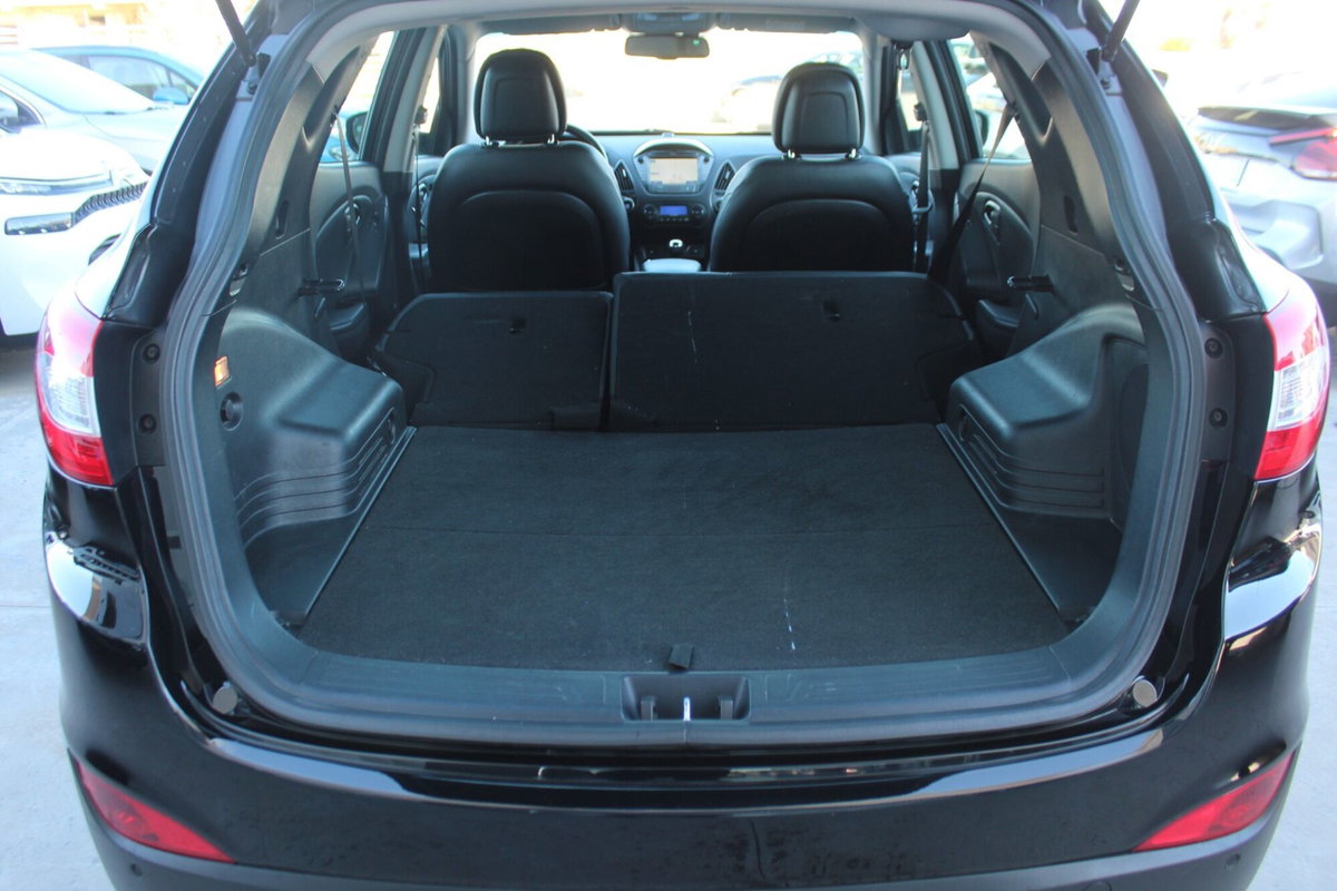 Hyundai ix35 1.7 CRDi 2WD Xpossible (15)