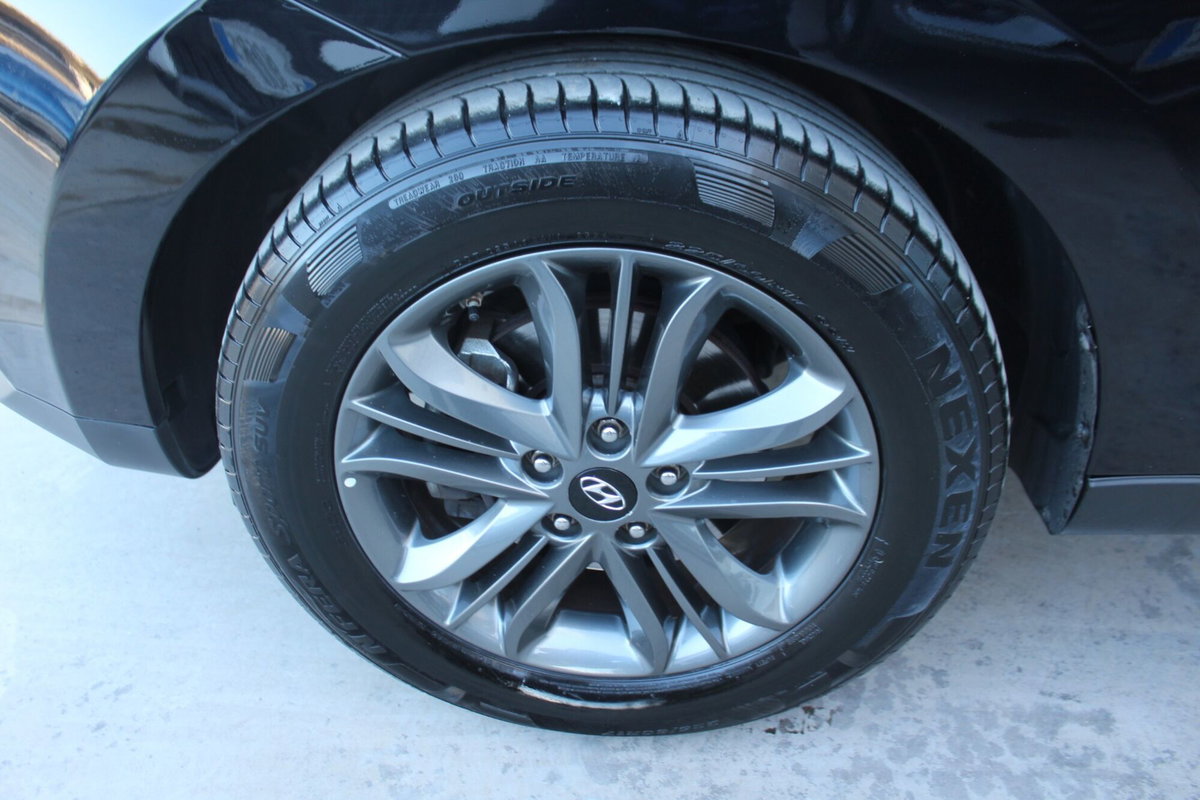 Hyundai ix35 1.7 CRDi 2WD Xpossible (7)