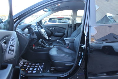 Hyundai ix35 1.7 CRDi 2WD Xpossible (8)