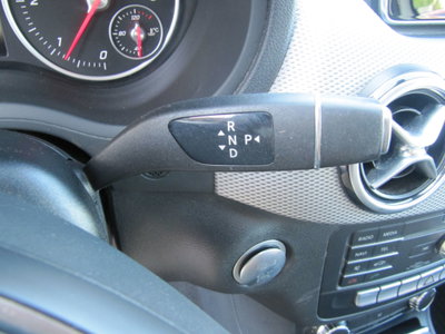 Mercedes-Benz Classe B 200 d Automatic 4Matic Premium (11)