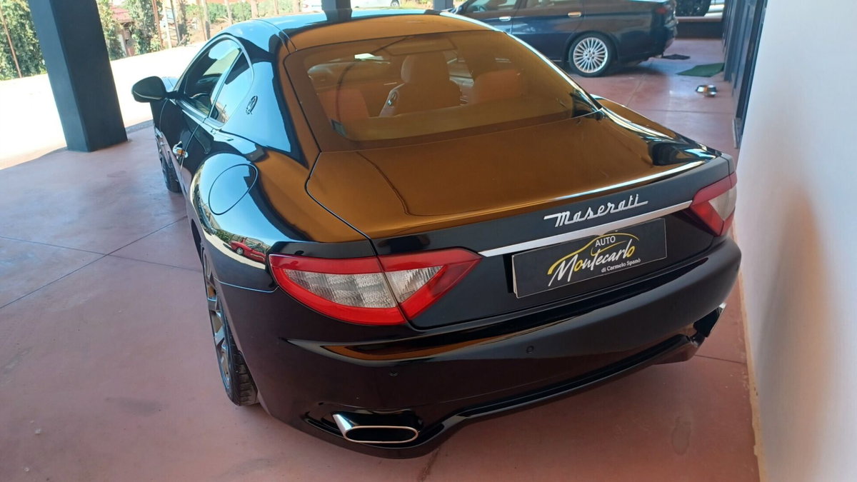 Maserati Granturismo GranTurismo 4.2 V8 (10)