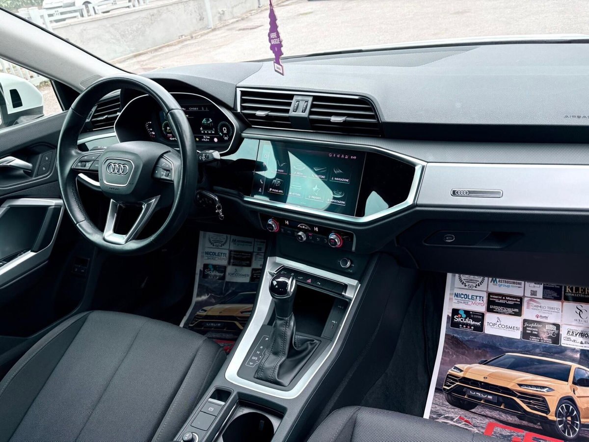 Audi Q3 Sportback 45 TFSI e S tronic Business Plus (13)