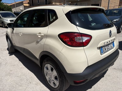 Renault Captur 1.5 dCi 8V 90 CV Start&Stop Live (4)