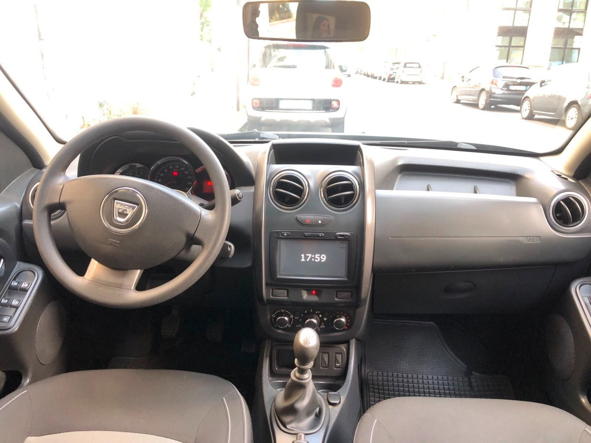 Dacia Duster 1.5 dCi 110CV 4x2 Lauréate N1 (10)