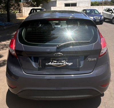 Ford Fiesta 1.5 TDCi 75CV 5 porte (15)