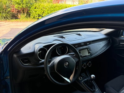 Alfa Romeo Giulietta 1.6 JTDm Ti 120cv (4)