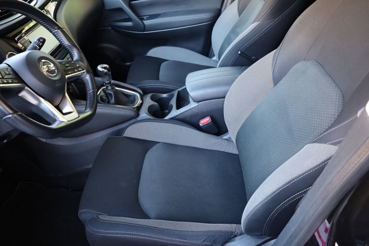 Nissan Qashqai 1.5 dCi 115 CV DCT N-Connecta (12)