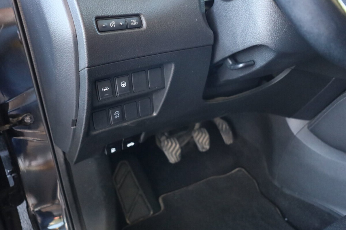 Nissan Qashqai 1.5 dCi 115 CV DCT N-Connecta (13)
