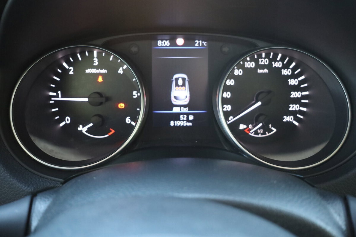 Nissan Qashqai 1.5 dCi 115 CV DCT N-Connecta (15)