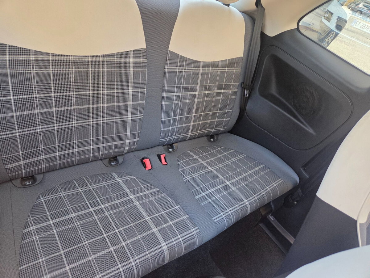 Fiat 500 1.2 Lounge (16)