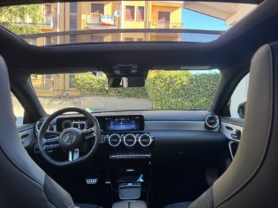 Mercedes-Benz Classe A 180 AMG Line Premium Plus auto (19)