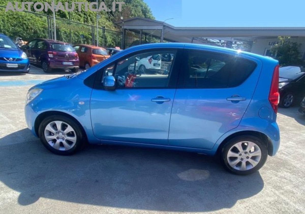 Opel Agila 1.2 16V 86CV Enjoy (2)