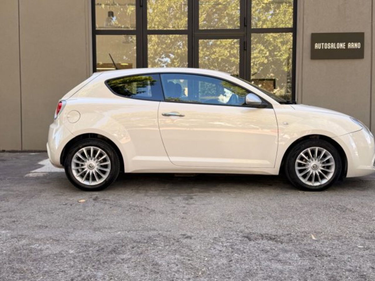 Alfa Romeo MiTo 1.4 70 CV 8V Impression (8)