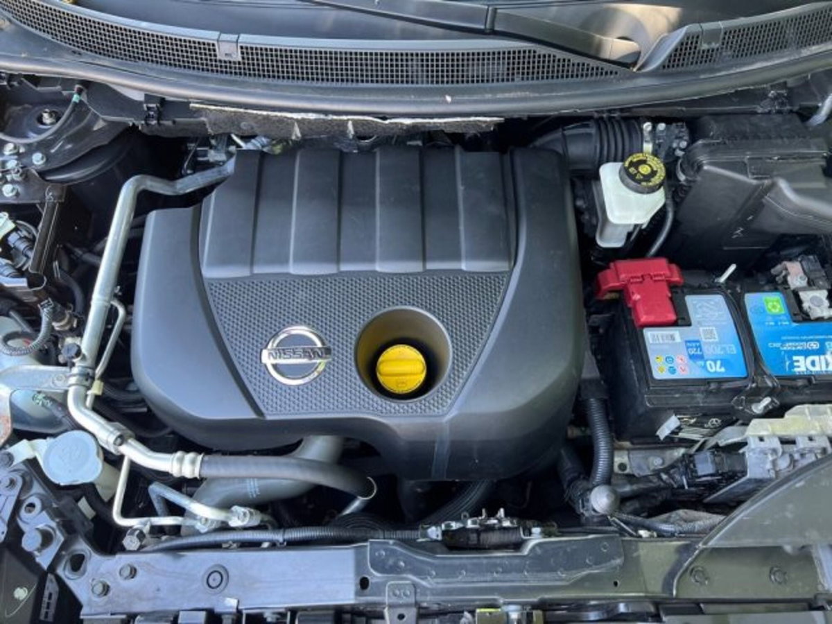 Nissan Qashqai 1.5 dCi Tekna (18)