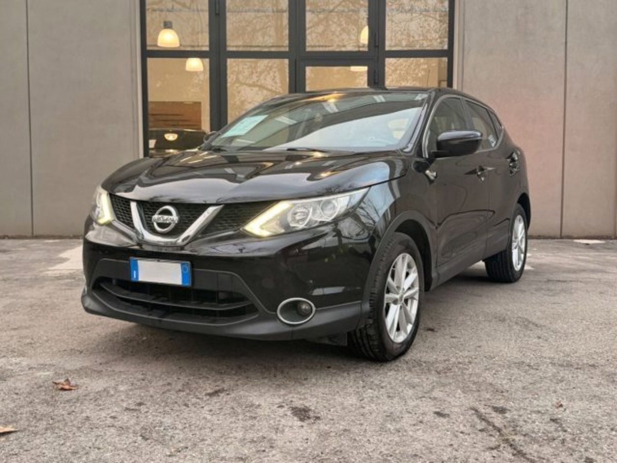 Nissan Qashqai 1.5 dCi Tekna (3)