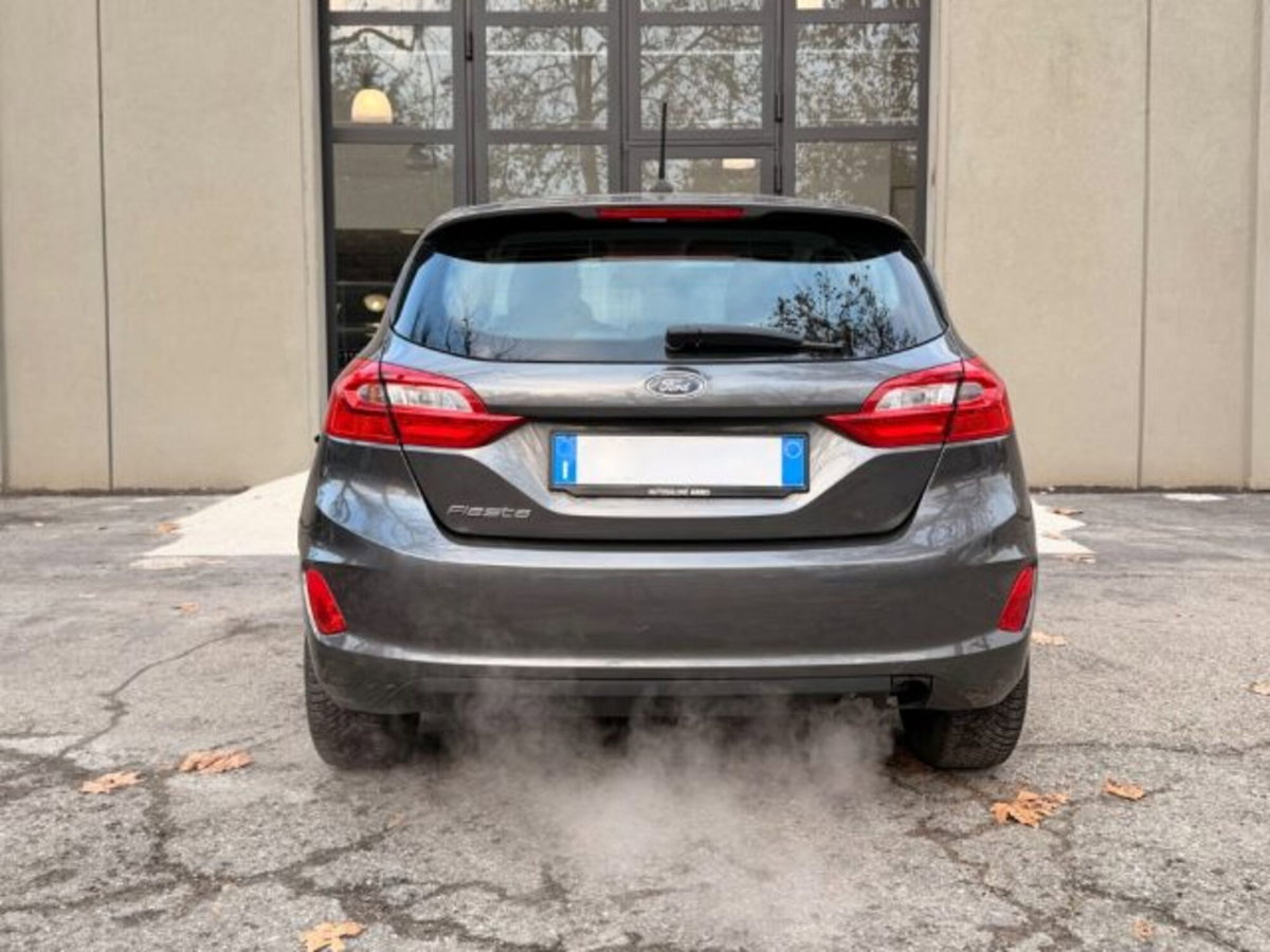 Ford Fiesta 1.1 5 porte Plus (6)