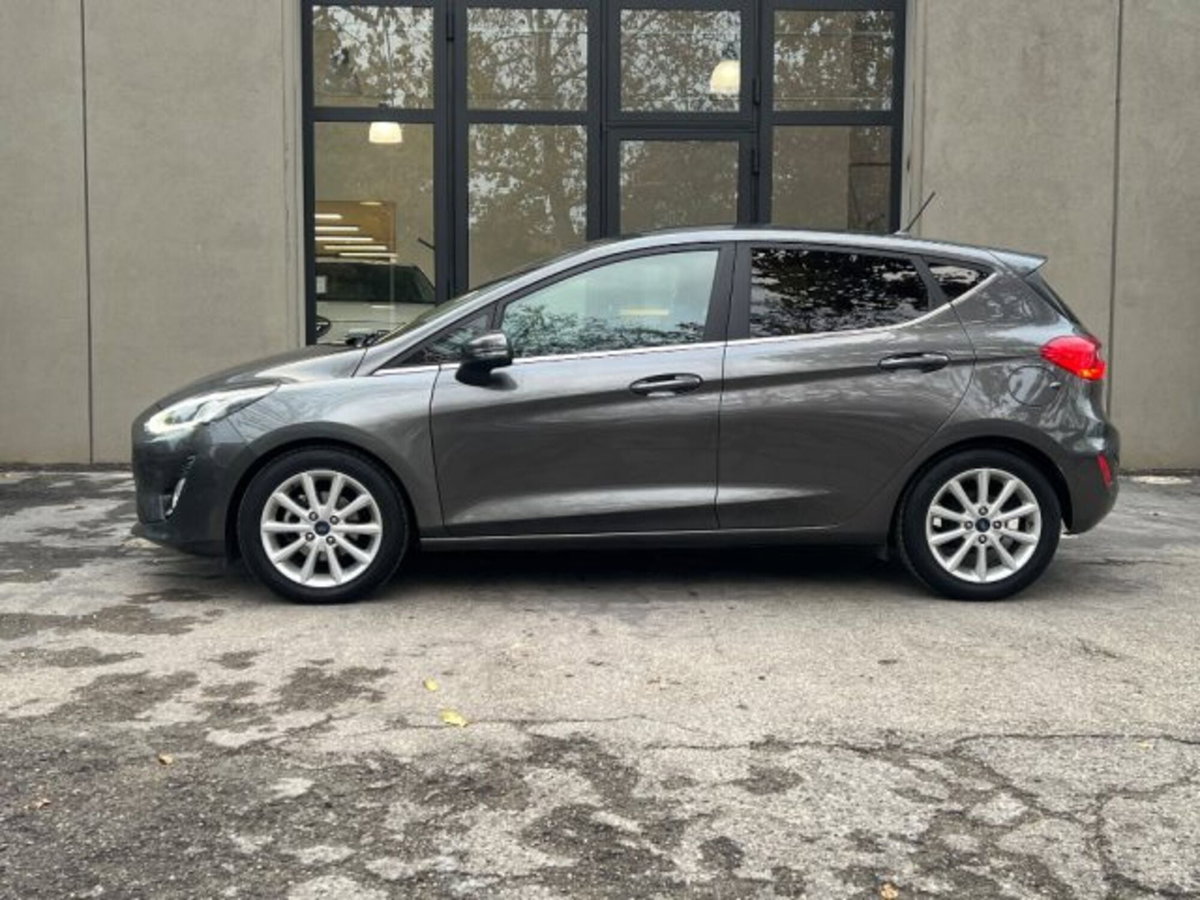 Ford Fiesta 1.5 TDCi 5 porte Vignale (4)