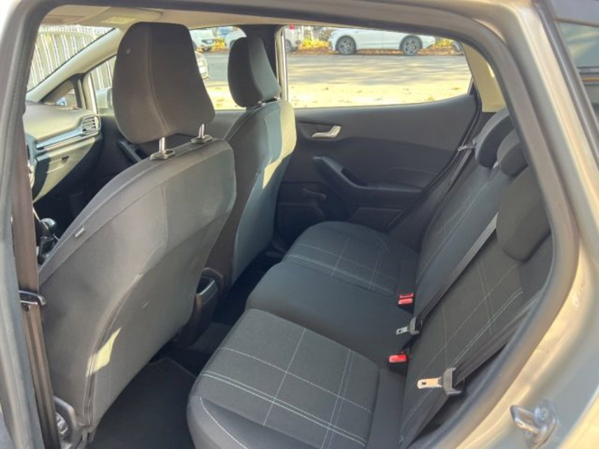Ford Fiesta 1.1 75 CV GPL 5 porte Plus (12)