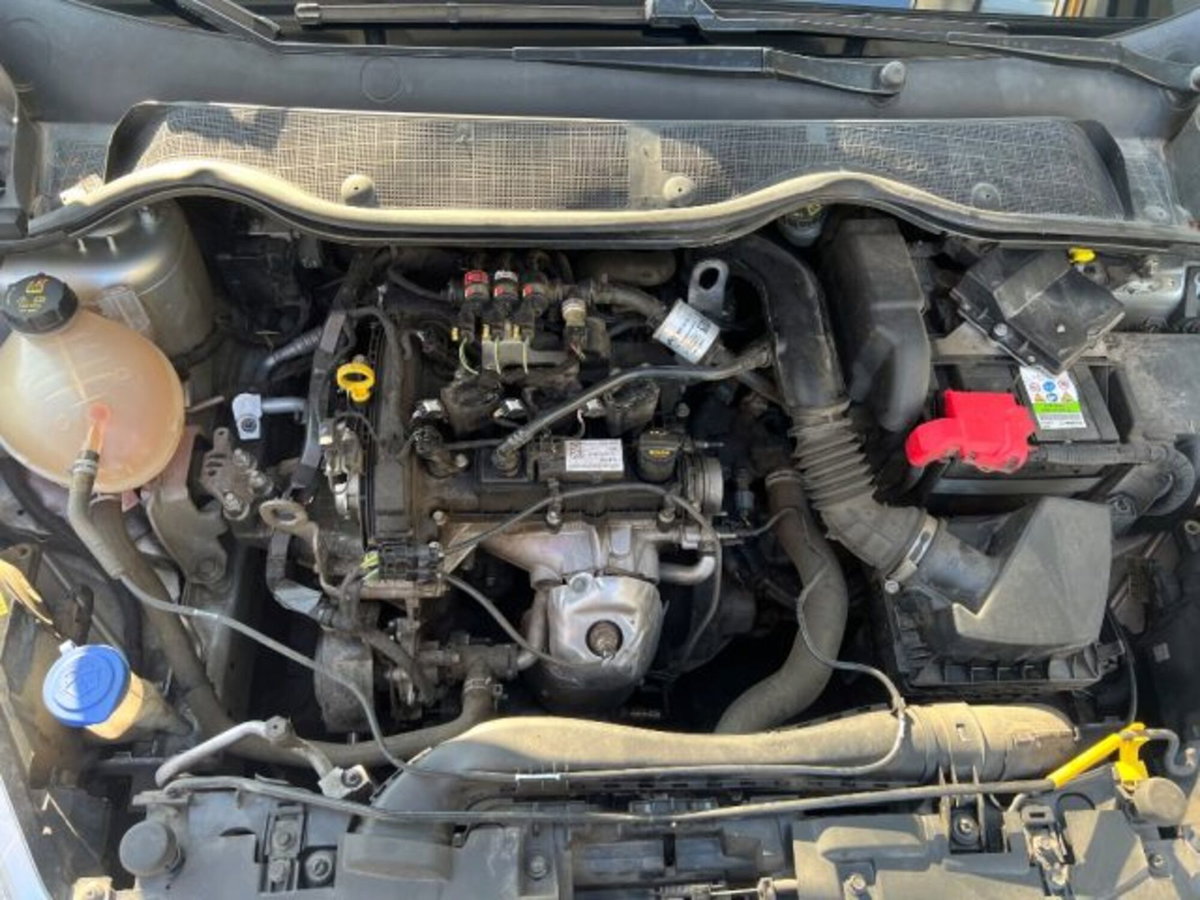 Ford Fiesta 1.1 75 CV GPL 5 porte Plus (16)