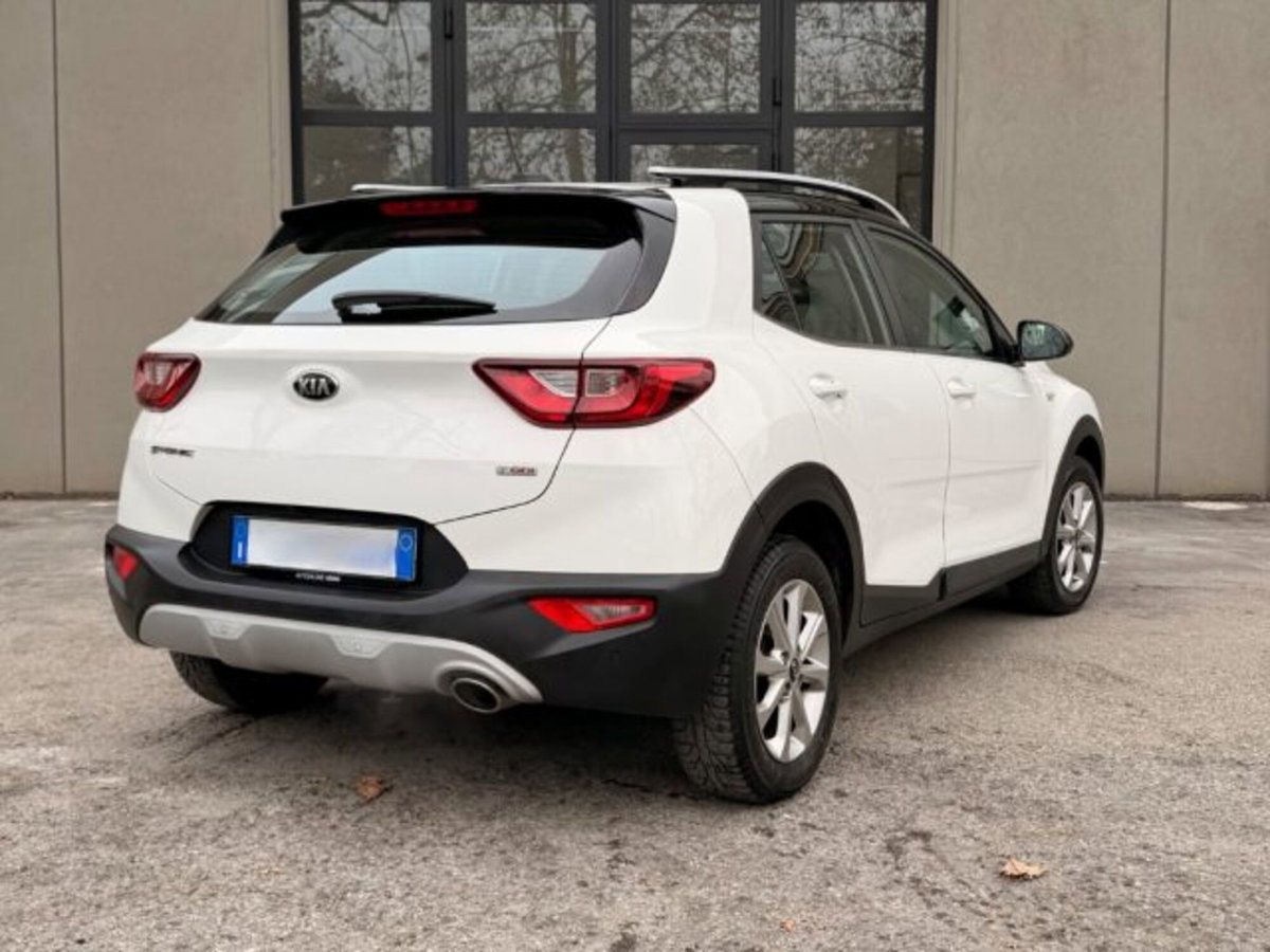 Kia Stonic 1.0 T-GDi 120 CV Energy (7)