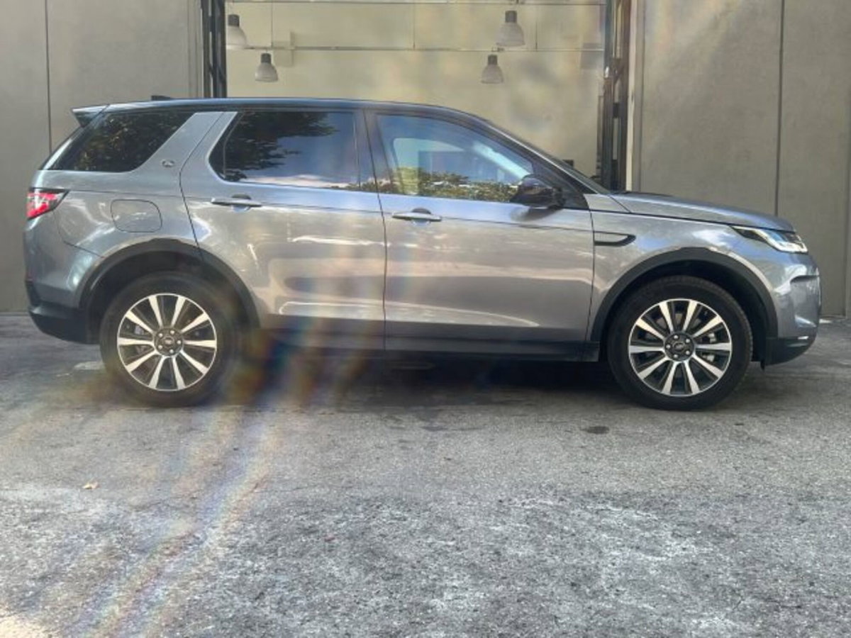 Land Rover Discovery Sport 2.0D I4-L.Flw 150 CV AWD Auto SE (8)
